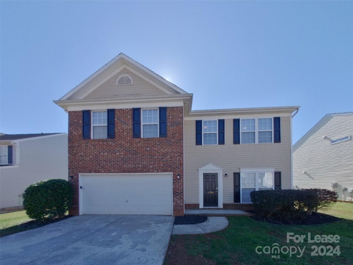 Primary Photo - 2118 Taras Trace Dr