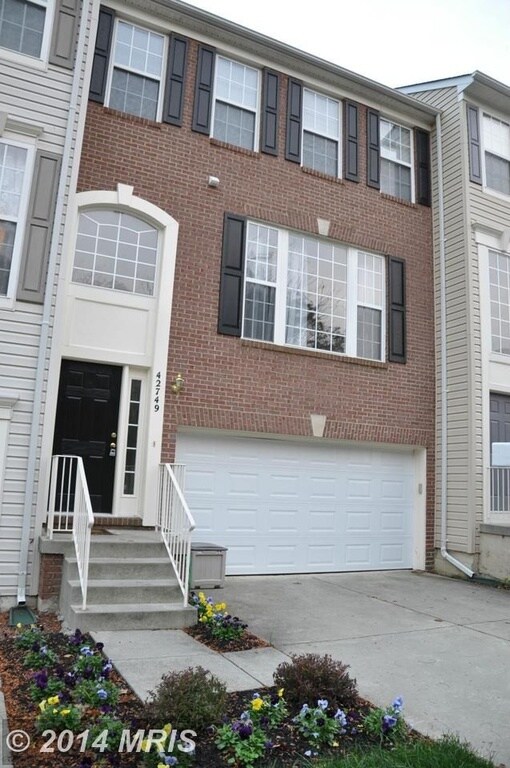 42749 St, Chantilly, VA 20152 Townhome Rentals in Chantilly VA