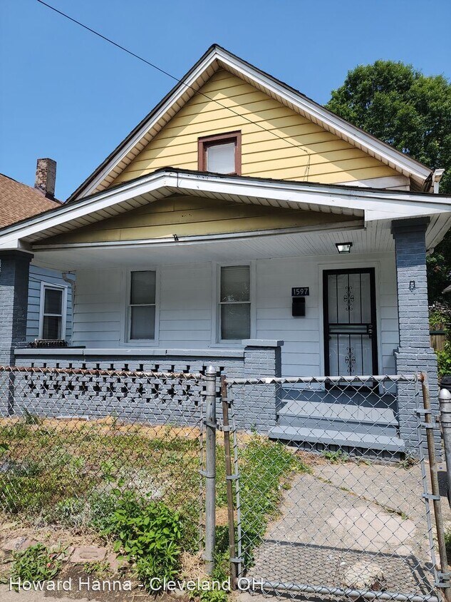 Primary Photo - 4 br, 1 bath House - 1597 E. 49th Street