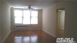 Foto del edificio - 720 E 31st St