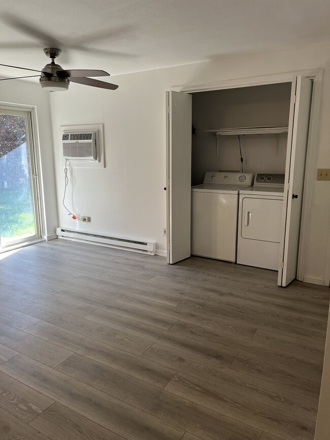 Foto del edificio - 3306 S Virginia Ave