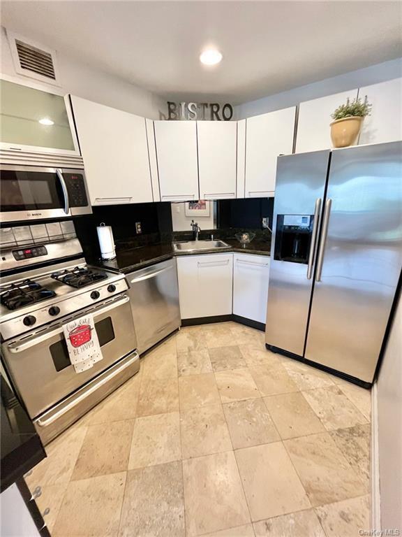 Foto principal - 703 Pelham Rd