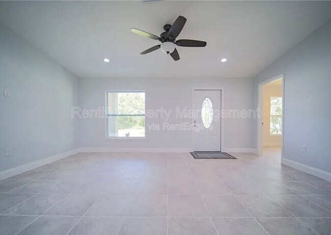 Foto del edificio - 1535 Argosy Rd