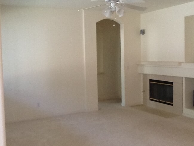 Foto del edificio - Ready To Move?