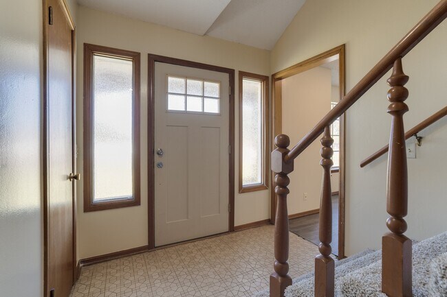 Foto del edificio - 2912 N Santa Fe Ave