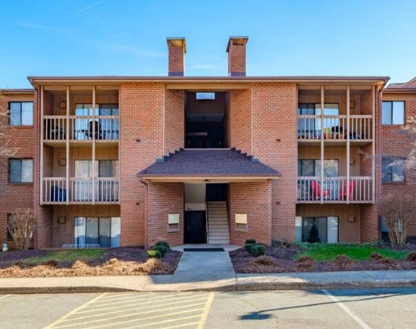 Building Photo - 126 Turtle Creek Rd