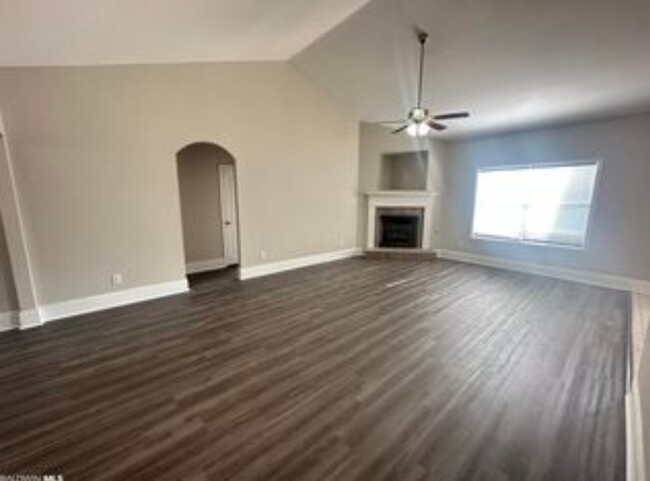 Building Photo - 25429 Spindle Ln