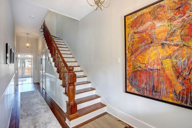 Foto del edificio - 114 W Duffy St