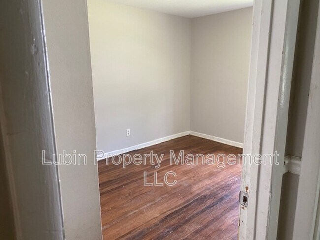 Foto del edificio - 897 Pawnee Ave