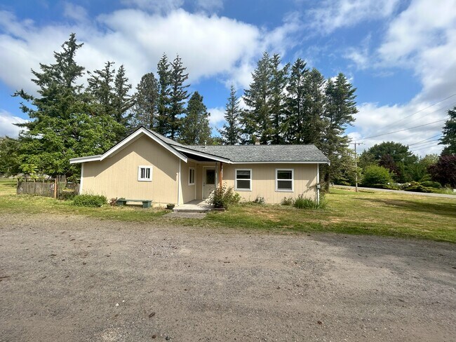 Building Photo - 6441 Old Guide Rd