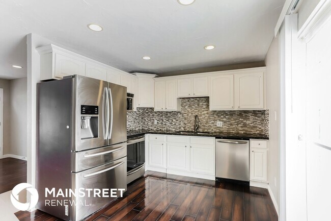 Building Photo - 15368 E Gunnison Pl