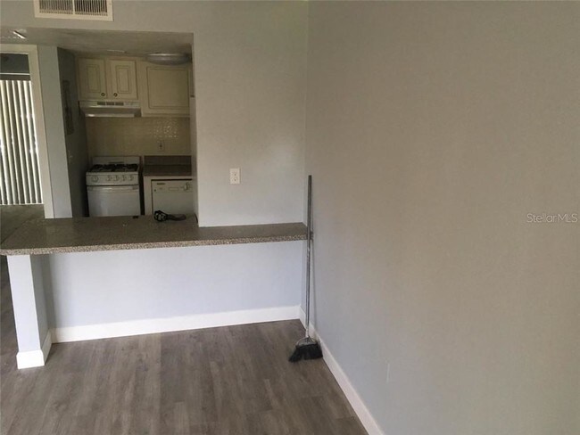Building Photo - 139 Oyster Bay Cir