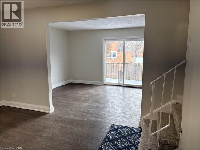 Building Photo - 77 Tindale Ct