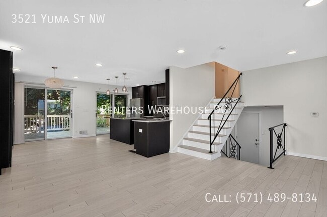 Foto del edificio - 3521 Yuma St NW