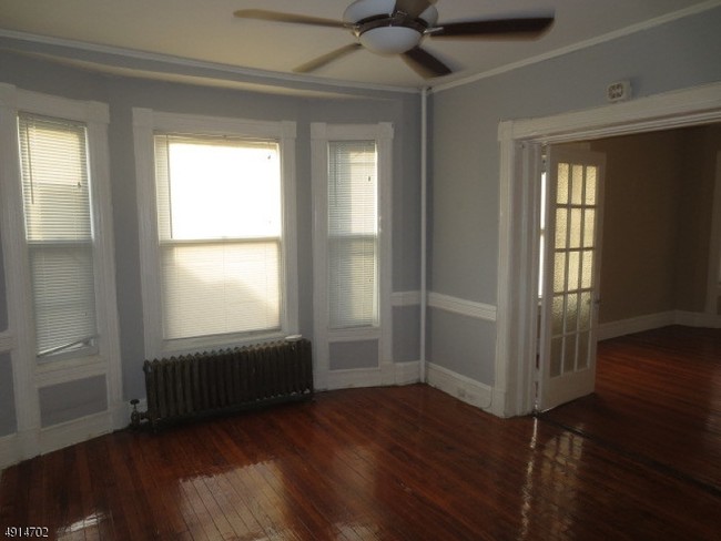 Building Photo - 124 Claremont Ave