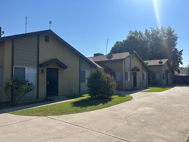 Foto del edificio - 1110 W Chestnut St