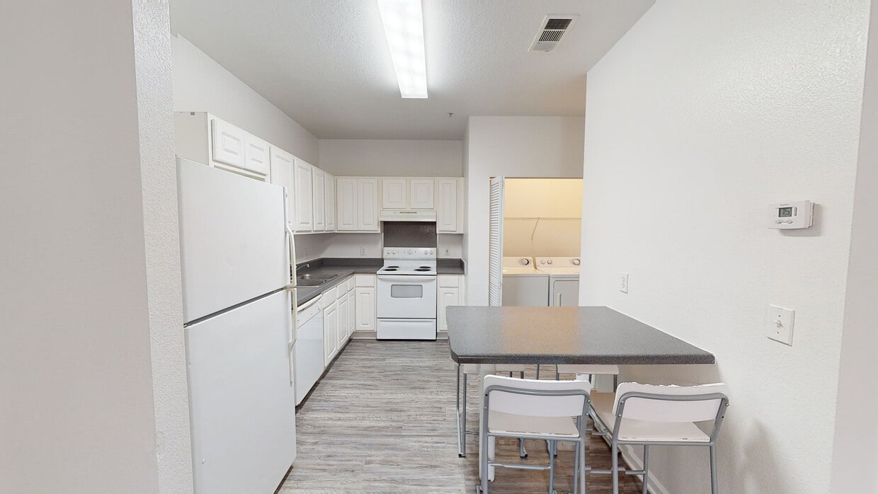 Photo - Gainesville Place Apartments