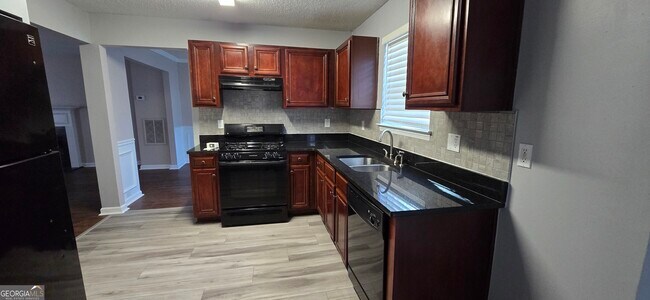 Building Photo - 3644 Caseys Cove