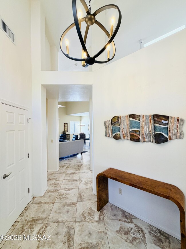 Building Photo - 1465 W Bridalveil Pl