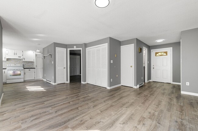 Photo - 8 Burma Rd House