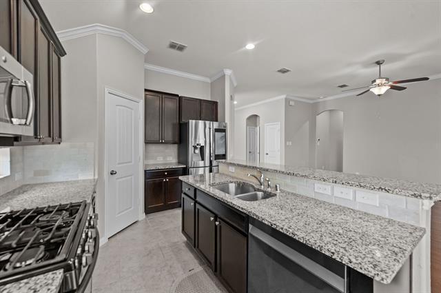 Building Photo - 12016 Tobosa Cir