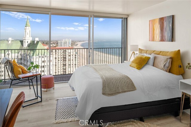 Foto del edificio - 700 E Ocean Blvd