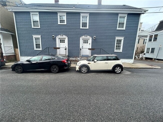 Building Photo - 23 Anthony St