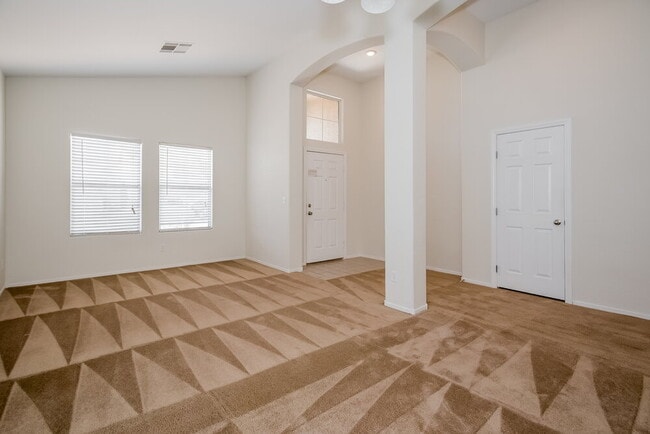 Building Photo - 4924 White Jade St