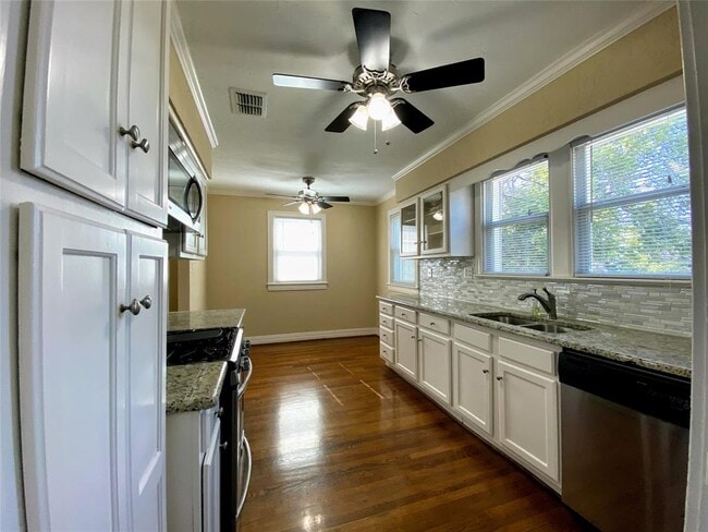 Building Photo - 4105 Wycliff Ave