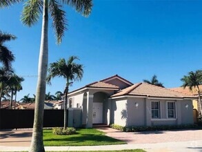 Building Photo - 13108 NW 10th Ln