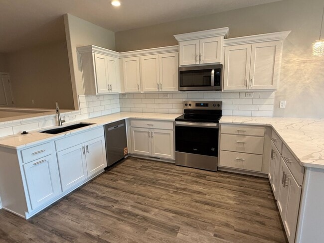 Foto del edificio - 2 Bedroom/2.5 Bath ranch townhome with 2 stall garage located in SE Lincoln