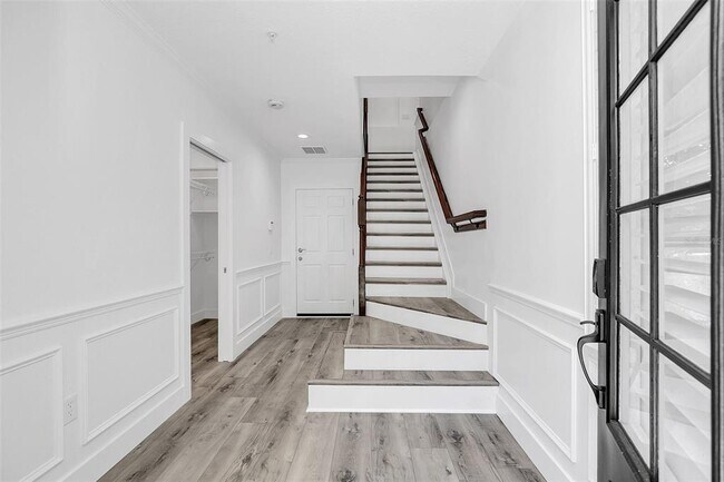 Foto del edificio - 1579 Chatfield Pl