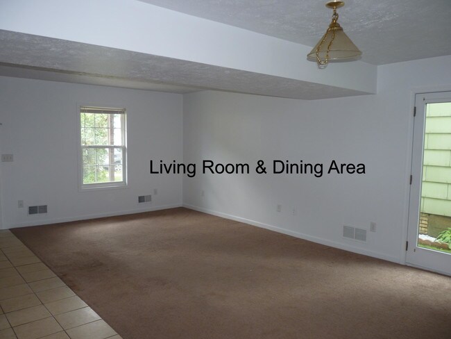 Foto del edificio - 1171 Wilson Ave