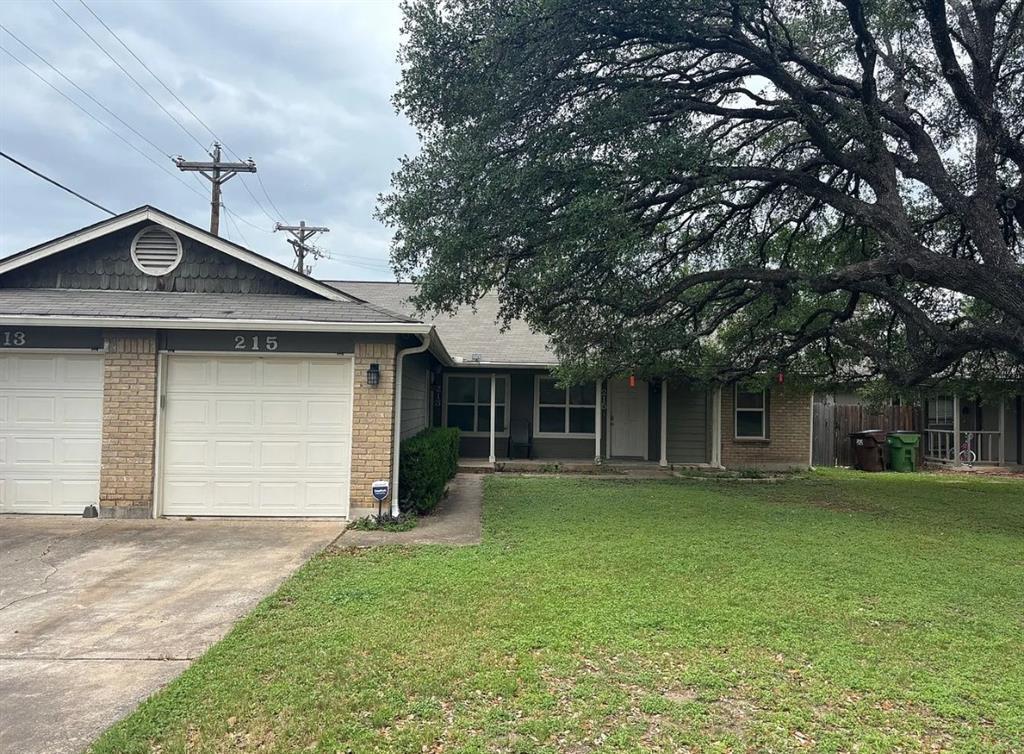 Foto principal - 215 Greenlawn Blvd