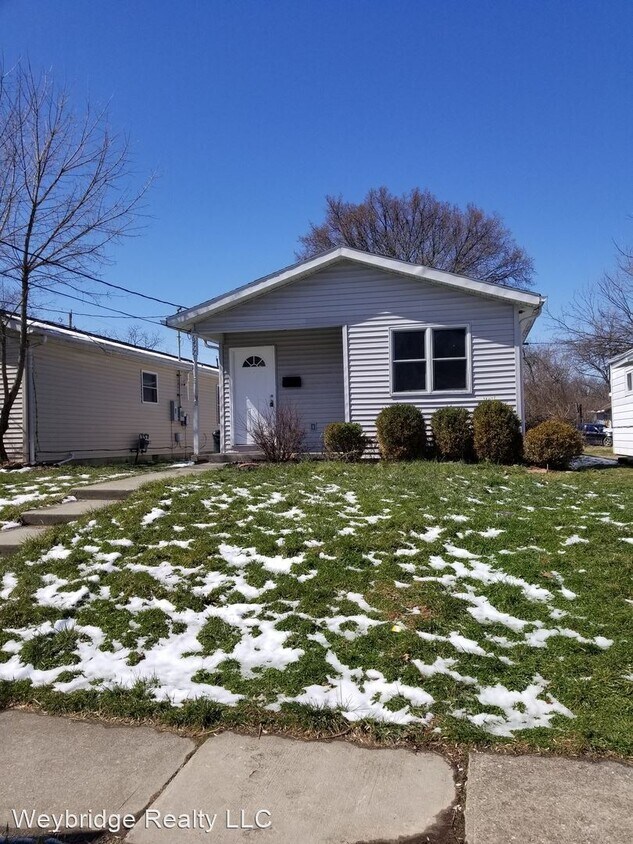 3 br, 1 bath House 6477 Betts Ave House Rental in North College