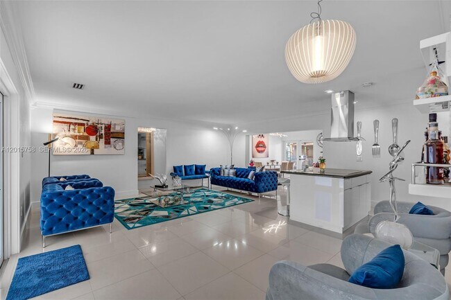 Foto del edificio - 46 NE 164th St