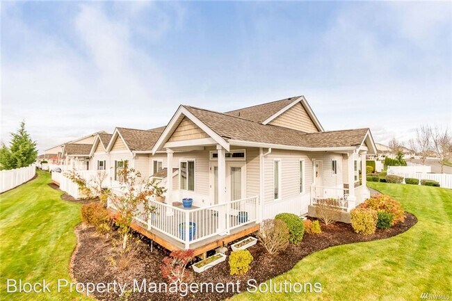 Building Photo - 2 br, 2.5 bath House - 1301 67th St SE #20 A