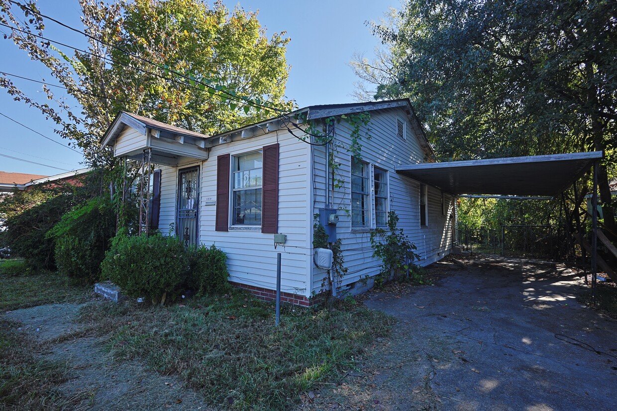 Foto principal - 1318 Rosemont Ave