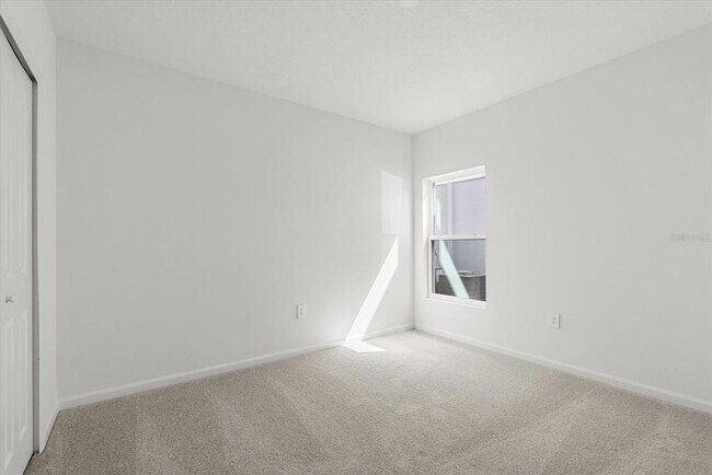 Foto del edificio - 1377 Loxley Trl