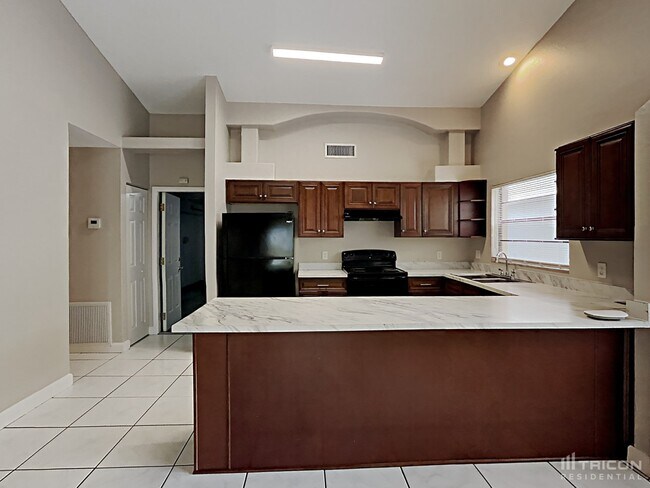 Foto del edificio - 1317 Hatch Pl
