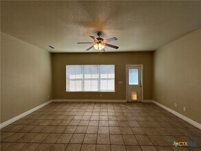 Building Photo - 3049 Pine Valley Dr