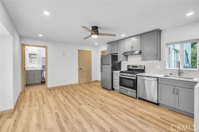 Foto del edificio - 477 E Del Mar Blvd