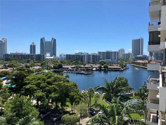 Building Photo - 500 Three Islands Boulevard
