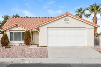 Building Photo - 2446 Millcroft Dr