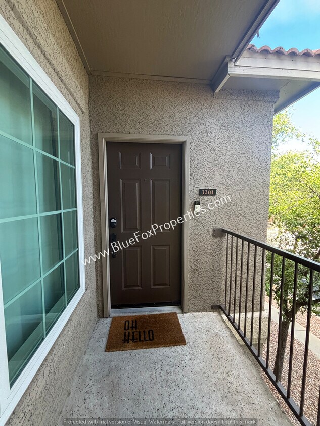 Foto principal - 1500 E Pusch Wilderness Dr