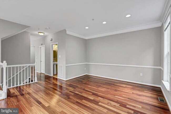 Building Photo - 12160 Abington Hall Pl