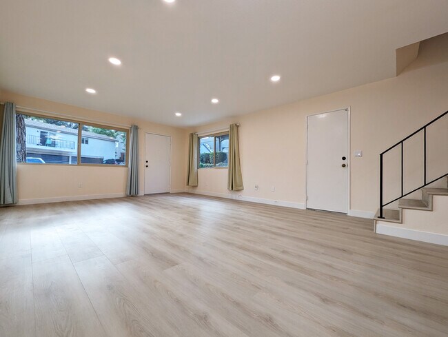 Foto del edificio - 7845 Camino Raposa