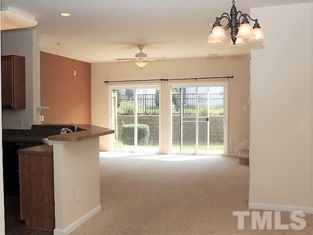 Foto del edificio - 8332 Saltwood Pl