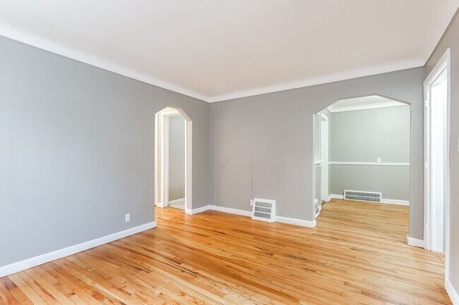 Foto del edificio - 7757 Lamphere