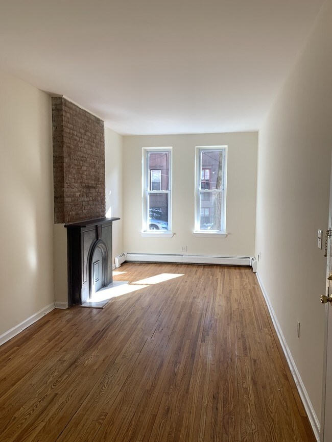 Foto del edificio - 112 Sussex St